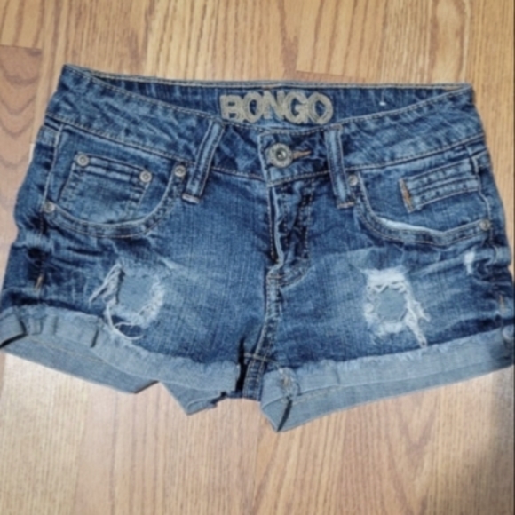 BONGO Denim Cuffed Shorts - Picture 1 of 3